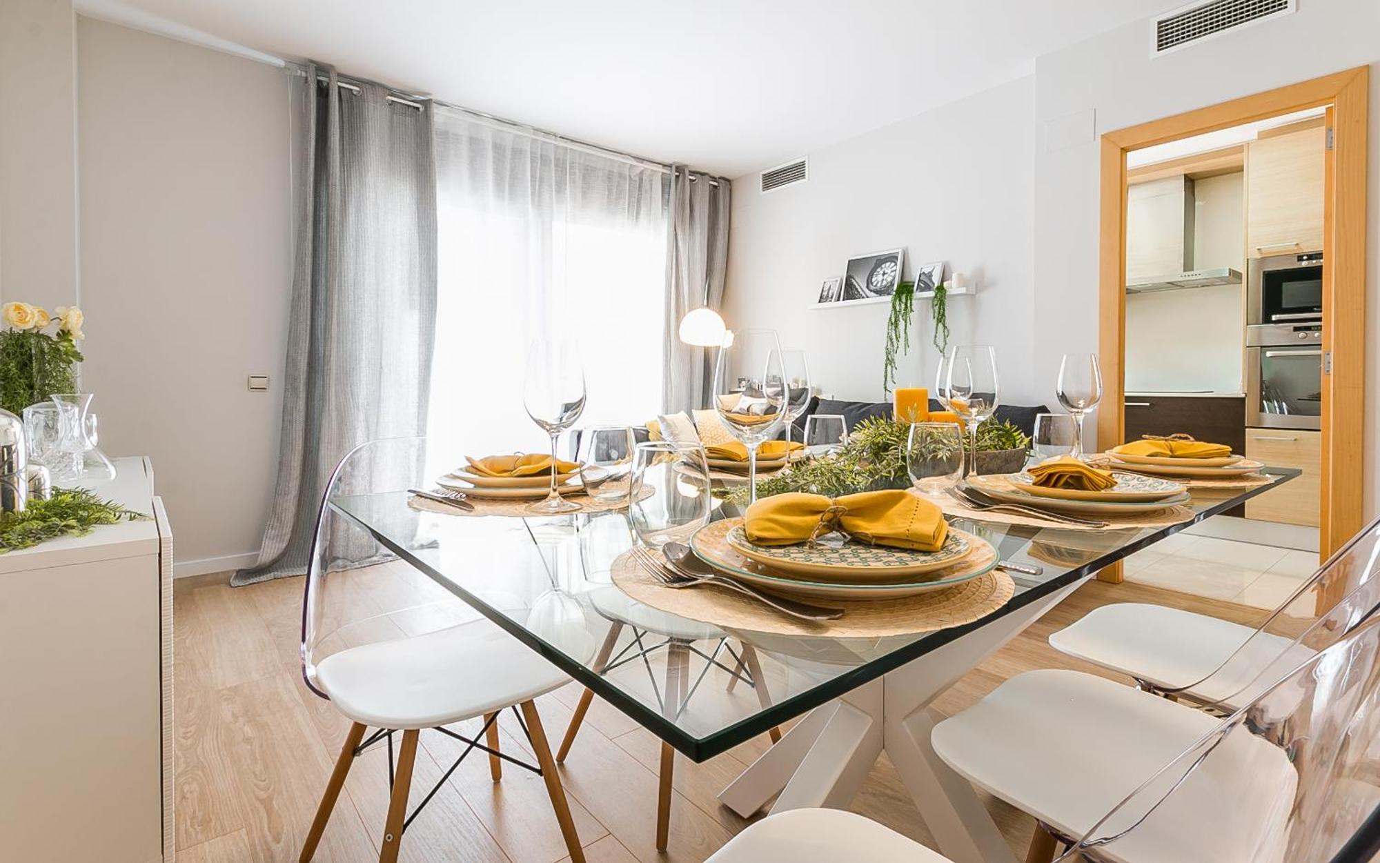 Family By Lofties Apartment *